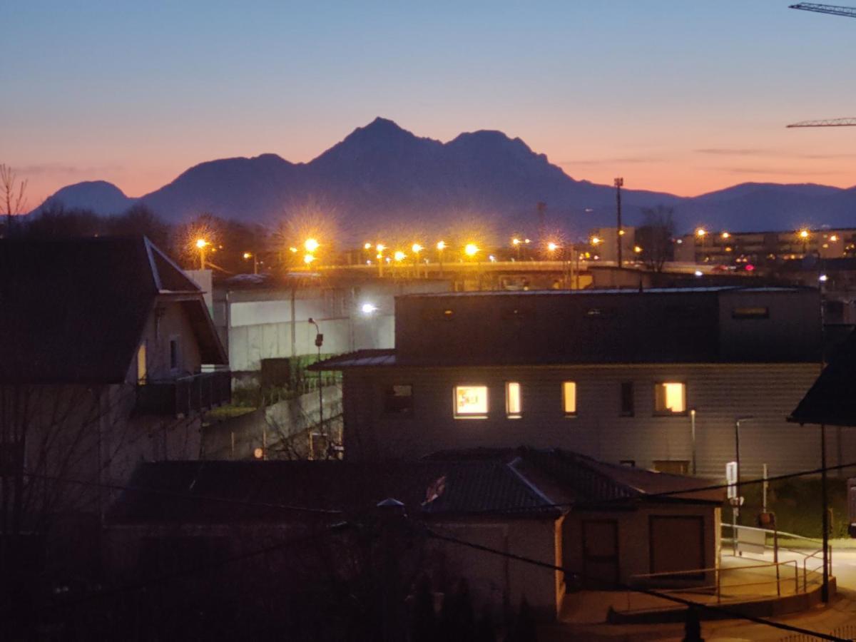 Penthouse Flat Carolina In Salzburg Stadt Bagian luar foto