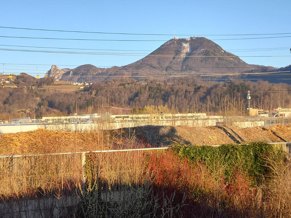 Penthouse Flat Carolina In Salzburg Stadt Bagian luar foto